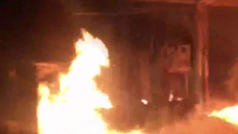 नोएडा: स्पा सेंटर में लगी आग से 2 की मौत, पुलिस जांच में जुटी