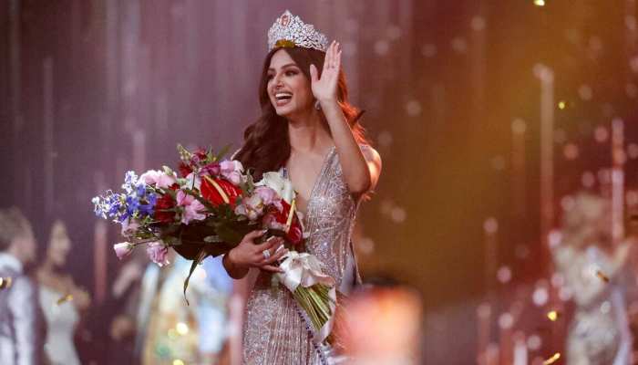 Miss Universe 2021: ग्रेटर  नोएडा पहुंची हरनाज, जमकर लगाए ठुमके