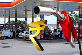 खुशखबरी आज से सस्ता हुआ पेट्रोल-डीजल। आम आदमी की महंगाई पर सरकार का मरहम ।
