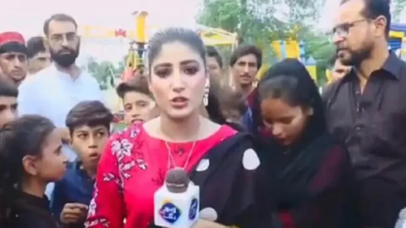 महिला पत्रकार ने लाइव रिपोर्टिंग के दौरान एक लड़के को जड़ा थप्पड़, लोगों को याद आए-चांद नवाब