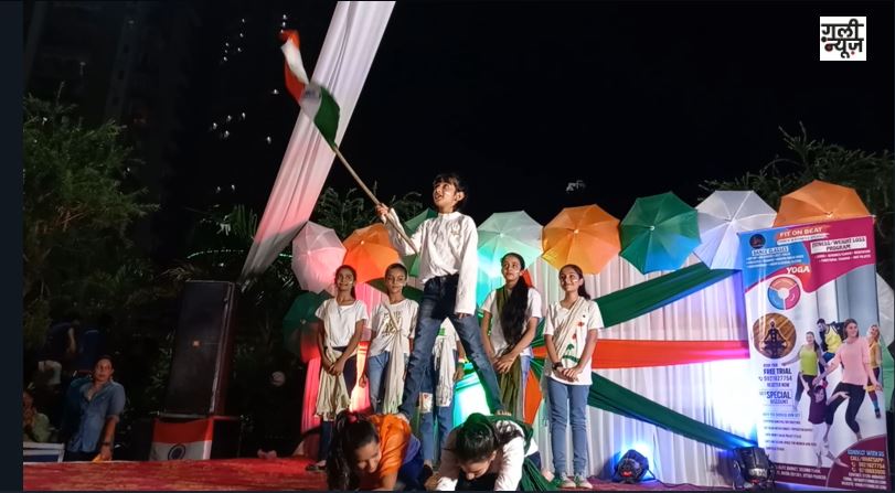 Prateek Wisteria Noida: आज़ादी के अमृत महोत्सव की धूम, रंगारंग कार्यक्रम ने जीता लोगों का दिल