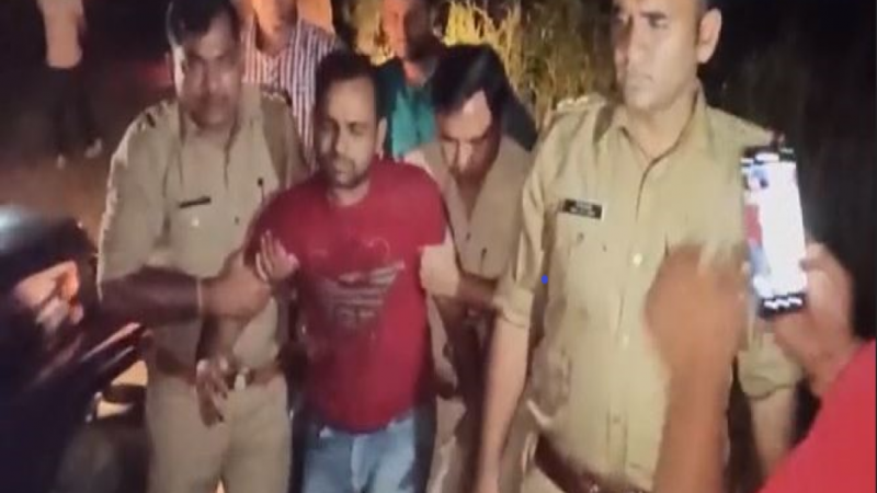 Encounter in Noida: आपके घर के पास एनकाउंटर, पकड़ा गया वांटेड अपराधी