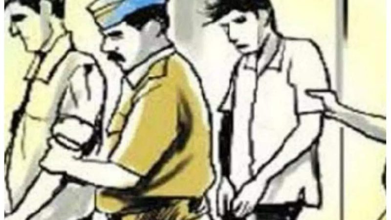 Noida crime: करोड़ों की चोरी करने वाले चार बदमाशों को पुलिस ने पकड़ा, मुठभेड़ के दौरान तीन को लगी गोली