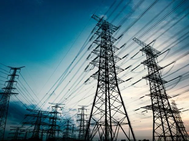 UP Electricity Bill: उत्तर प्रदेश में महंगा होगा बिजली कनेक्शन ? जानें कितना बढ़ सकता है आपके घर का बिल