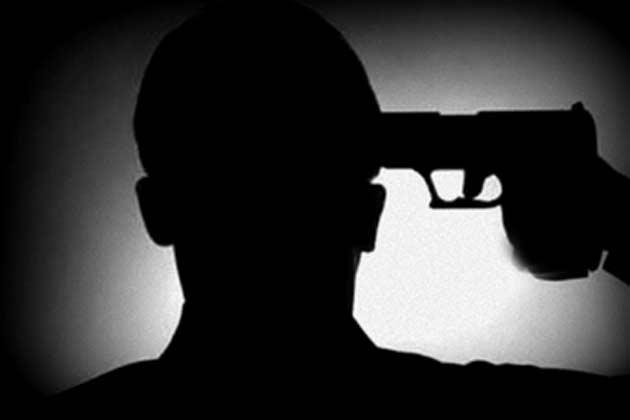 Constable commits suicide: उत्तर प्रदेश में कांस्टेबल ने खुद को गोली मारकर किया सुसाइड, SP ने बताई वजह