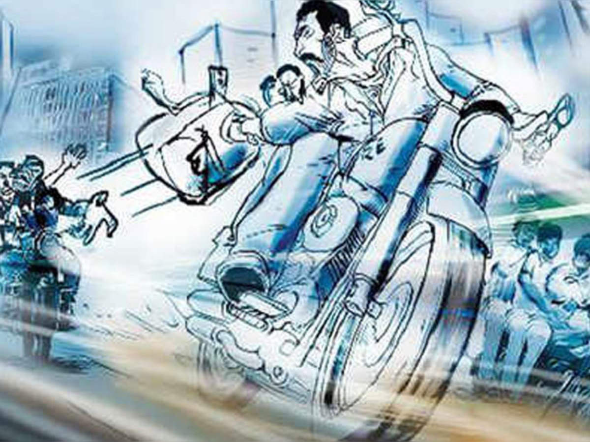 Noida crime news: नोएडा में Uber बाइक सवार लड़की से लूट की कोशिश, विरोध करने पर बदमाशों ने दिया धक्का
