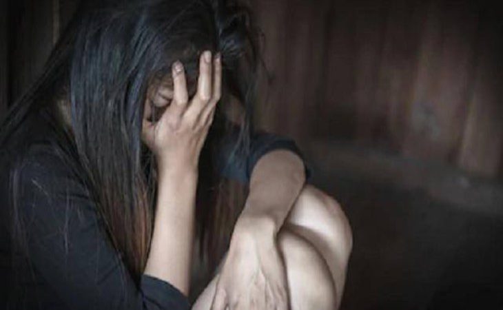 Greater noida rape case: ग्रेटर नोएडा में लड़की से रेप, दी भाई को जान से मारने की धमकी