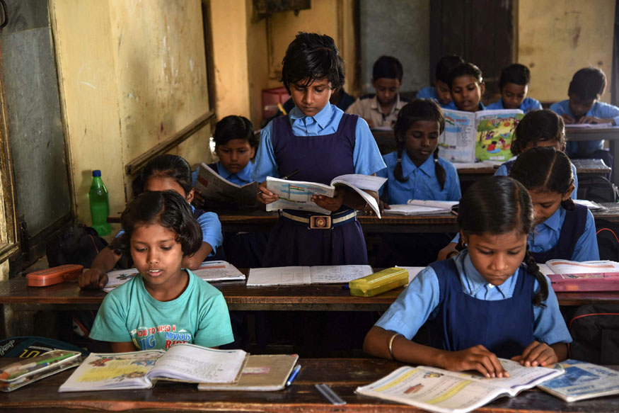 Delhi schools: सरकारी स्कूलों में पढ़ने वाले बच्चे ध्यान दें, वरना कट सकता है नाम
