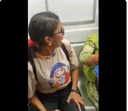 Delhi Metro: टीका लगा के हेमा मालिनी मत बनो, बोलने की तमीज नहीं है और हंसते फिर रहे हैं…