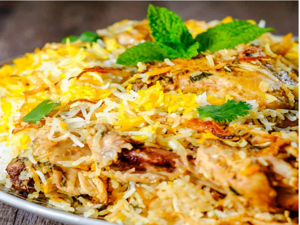 Noida News: चिकन बिरयानी के है शौकीन…हो जाए सावधान…रखें ध्यान…