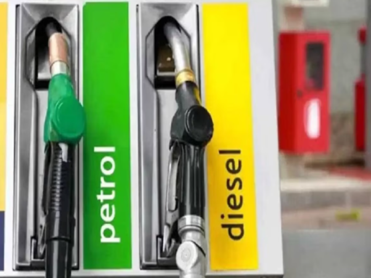 Business News: 24 के चुनाव से पहले मोदी सरकार का गिफ्ट.. 10 रुपए तक सस्ता हो सकता है पेट्रोल-डीजल