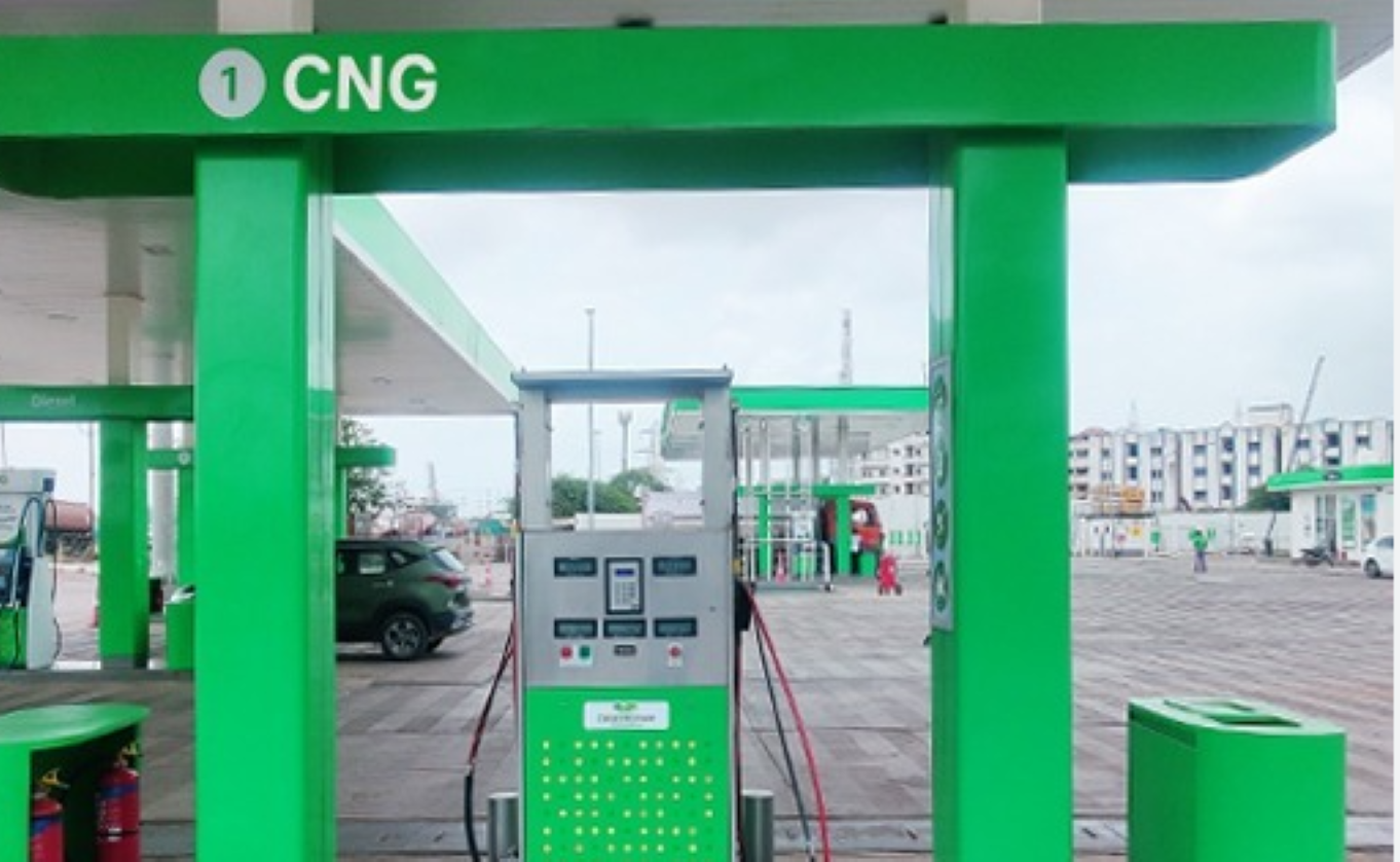 CNG Gas Price: सीएनजी गैस हुई सस्ती, जानिए क्या हैं नए दाम