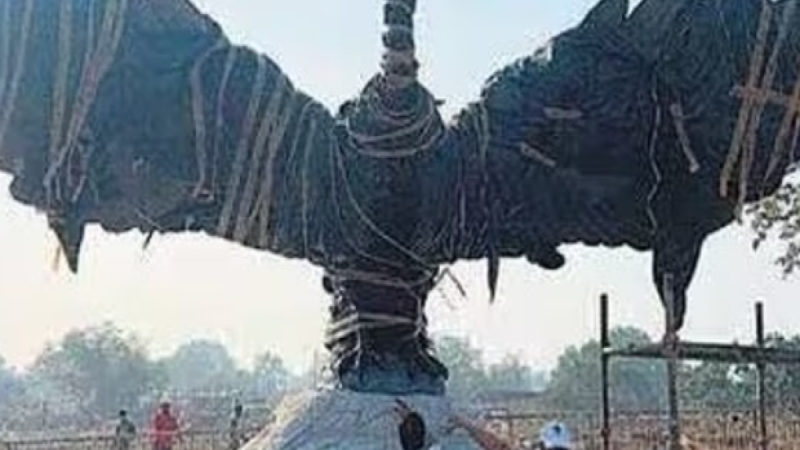 Greater Noida News: नोएडा के जटायु की प्रतिमा अयोध्या के राम मंदिर में होगी स्थापित, बनाने वाले रामसुतार को भी मिला निमंत्रण