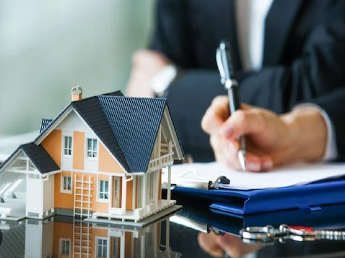 Ghaziabad News: आपके घर, फ्लैट और जमीन की कीमतें बढ़ी, जानें पूरी खबर