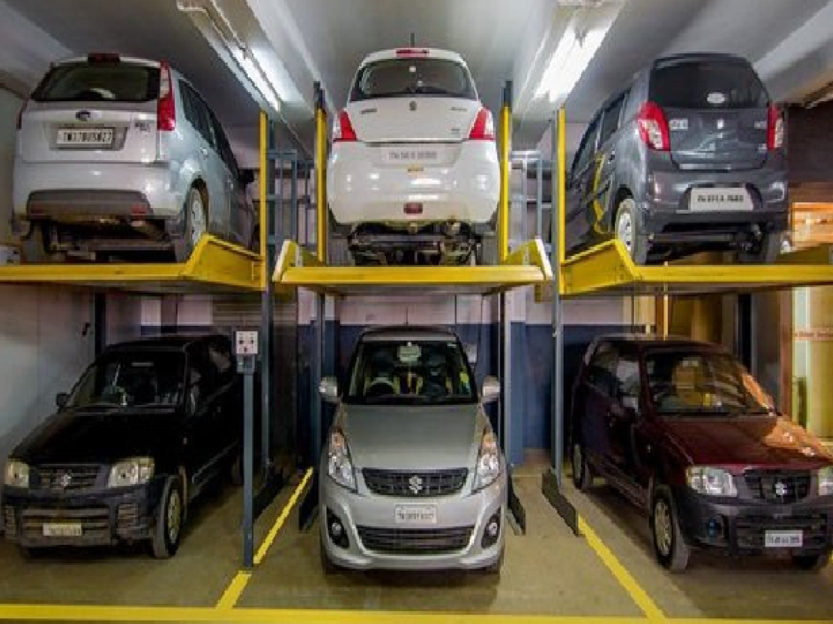 Hydraulic Parking In Noida: नोएडा में पहली हाइड्रोलिक पार्किंग हुई शुरू, जाम से मिलेगी राहत…