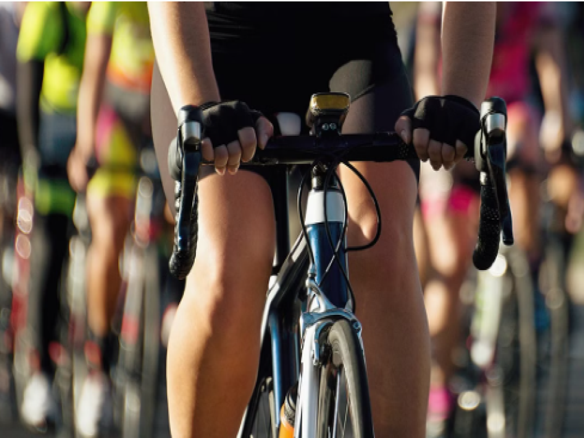 Cycle Race News: शहर में आयोजित हुई साइकिल रेस, हजारों लोगों ने लिया हिस्सा