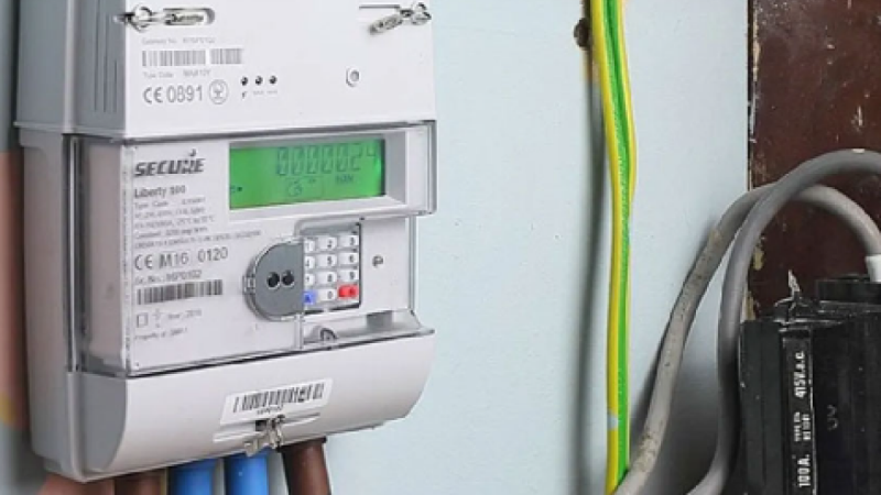 Smart Electricity Meter: जितने का करेंगे रिचार्ज उतनी ही मिलेगी बिजली, जल्द ही घरों में  लगाए जाएंगे स्मार्ट मीटर