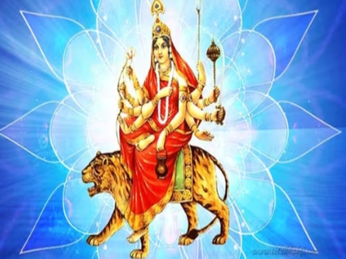 Chaitra Navratri 2024: नवरात्रि के तीसरे दिन मां चंद्रघंटा को ऐसे करें प्रसन्न, जानें पूजा विधि और मंत्र
