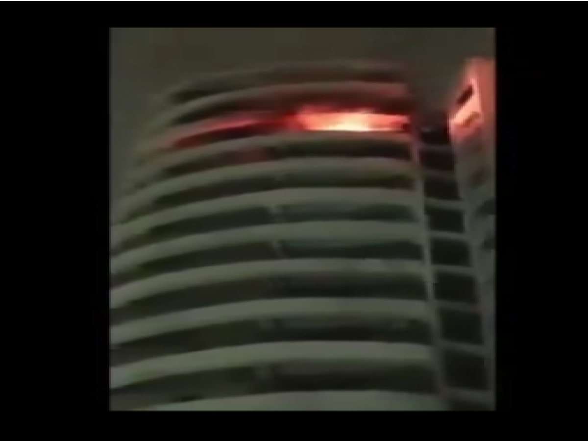 Fire In Society: सोसायटी की 17वीं मंजिल पर लगी भयानक आग, आसमान तक छाया काले धुएं का गुबार…देखें वीडियो