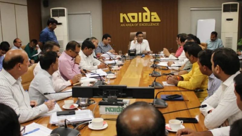 Noida Authority News: फोनरवा की बैठक, सीईओ ने सुनी समस्याएं… दिया समाधान का भरोसा
