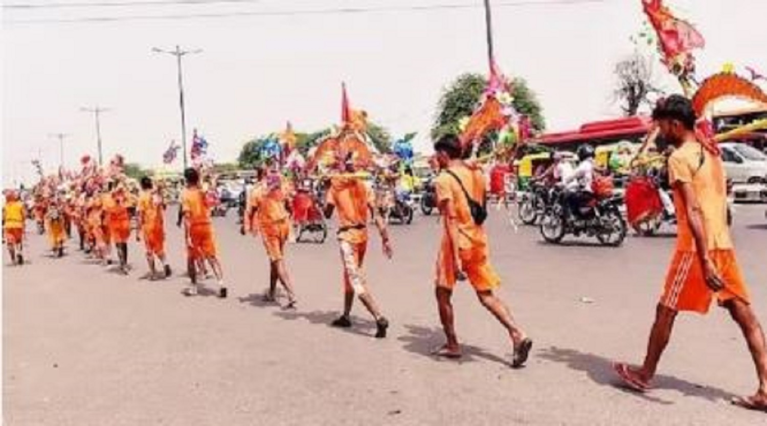 Traffic Advisory: कांवड़ यात्रा की वजह से रुट हुआ डाइवर्ट, इन रास्तों पर जाने से बचें