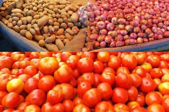 Price hike of vegetables :- ₹30 वाला आलू 50रू में तो टमाटर 140 रुपए किलो, महंगाई थाली कर रही खाली